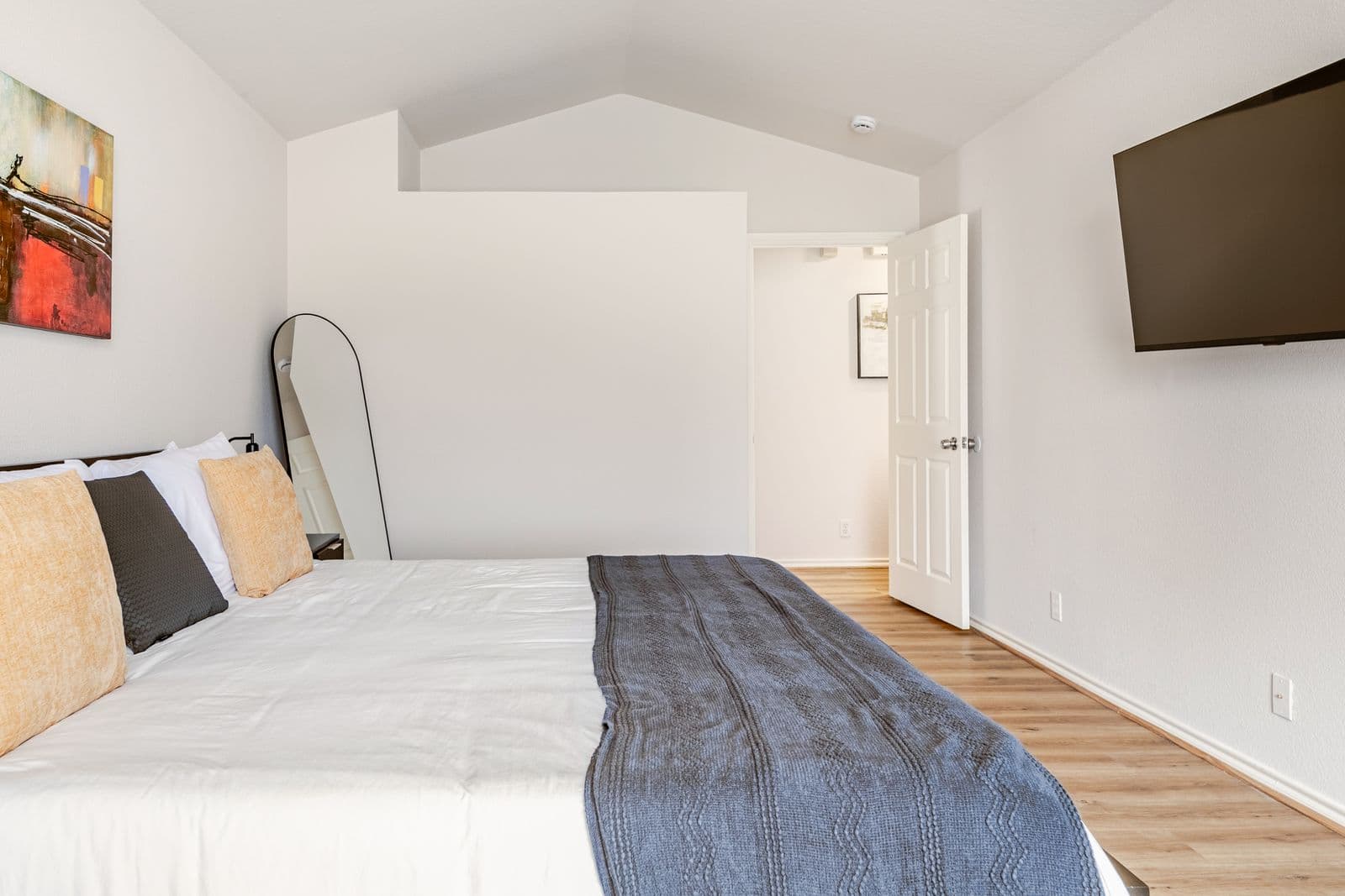 Master bedroom, side view